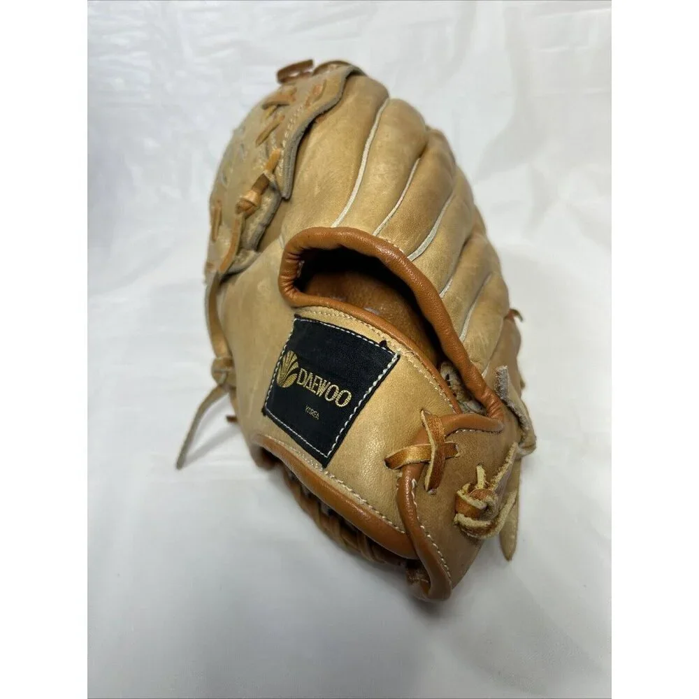 Daewoo 12.5 Baseball Softball Left Handed Glove - Picture 12 of 14